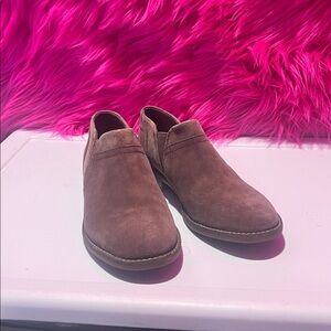 Clark’s Suede Ankle Booties in Brown